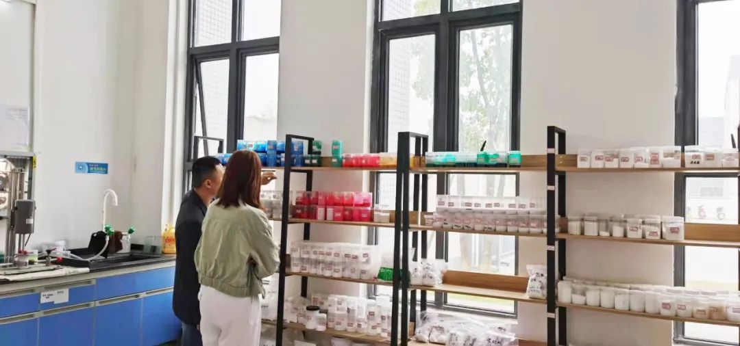 9001693642994499.jpg 6.jpg